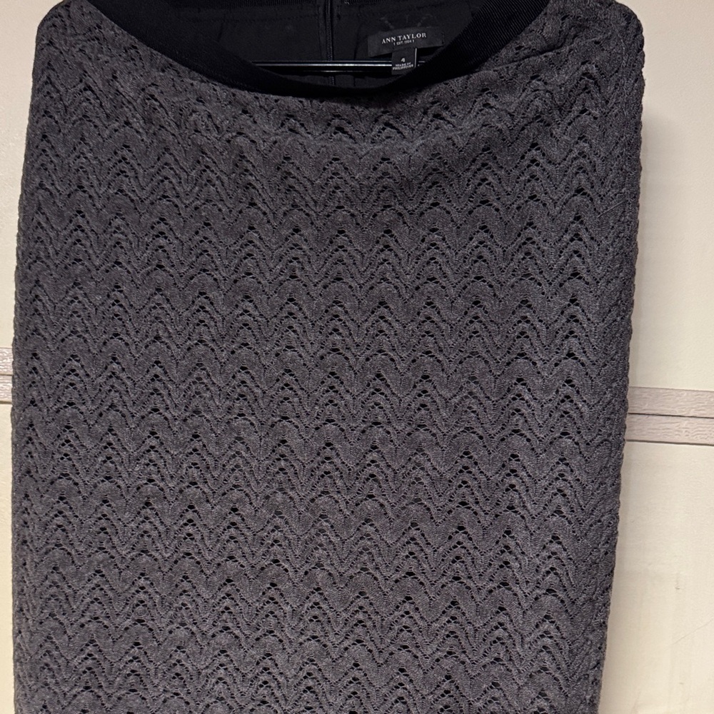 Ann Taylor Charcoal Textured Pencil Skirt